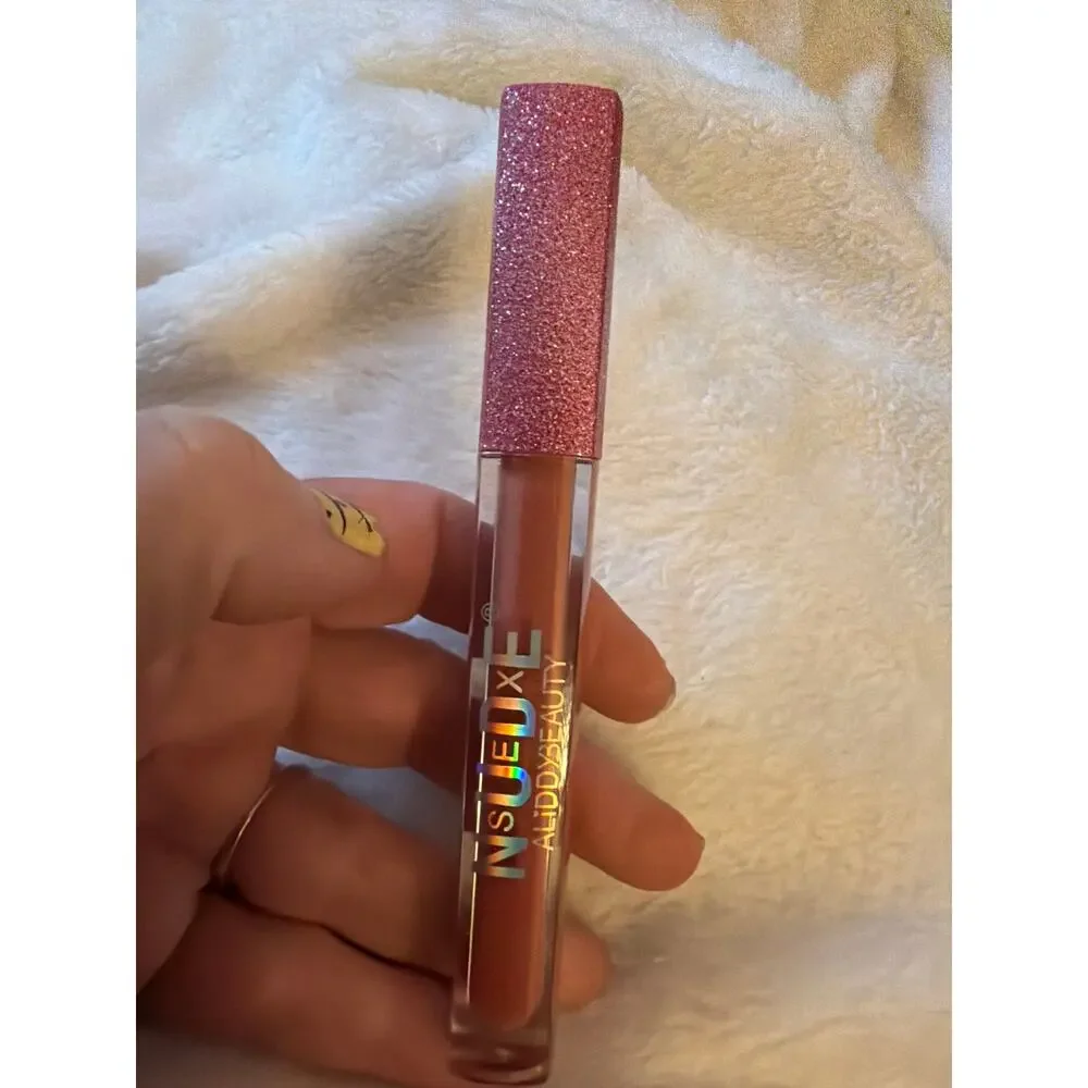 Aliddy Beauty NSUEDXE Nude Liquid Lipstick Lip Gloss Rose Gold Glitter Cap